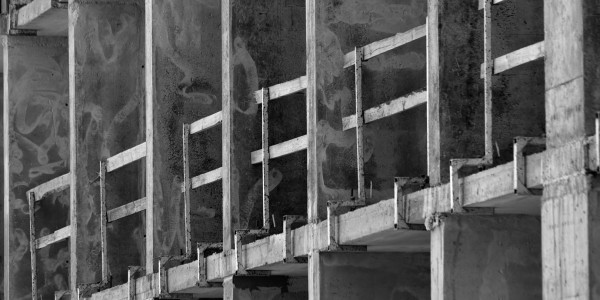 Vicios Ocultos Construcción / Defectos Constructivos la Sénia · Defectos en Cimentación y Estructura